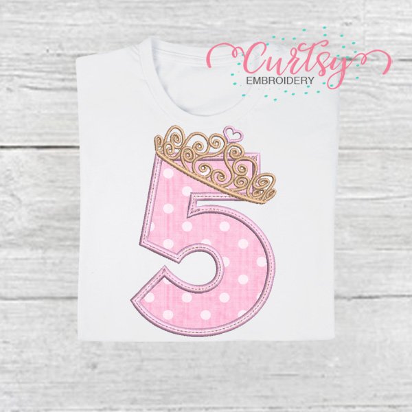 5 Tiara Applique Design 600