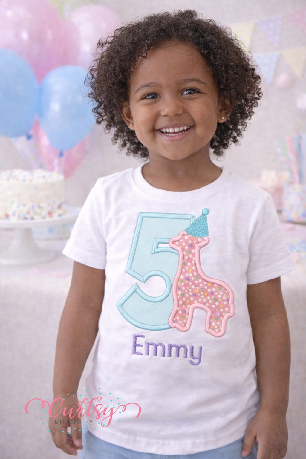 5th Birthday Animal Cracker Applique Design Logo 2