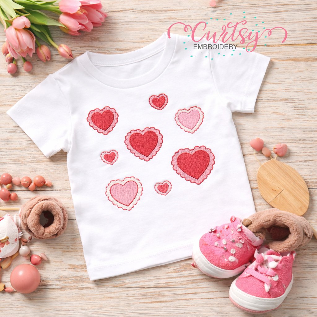 Heart Scalloped Mini Embroidery Design Lifestyle Logo 1