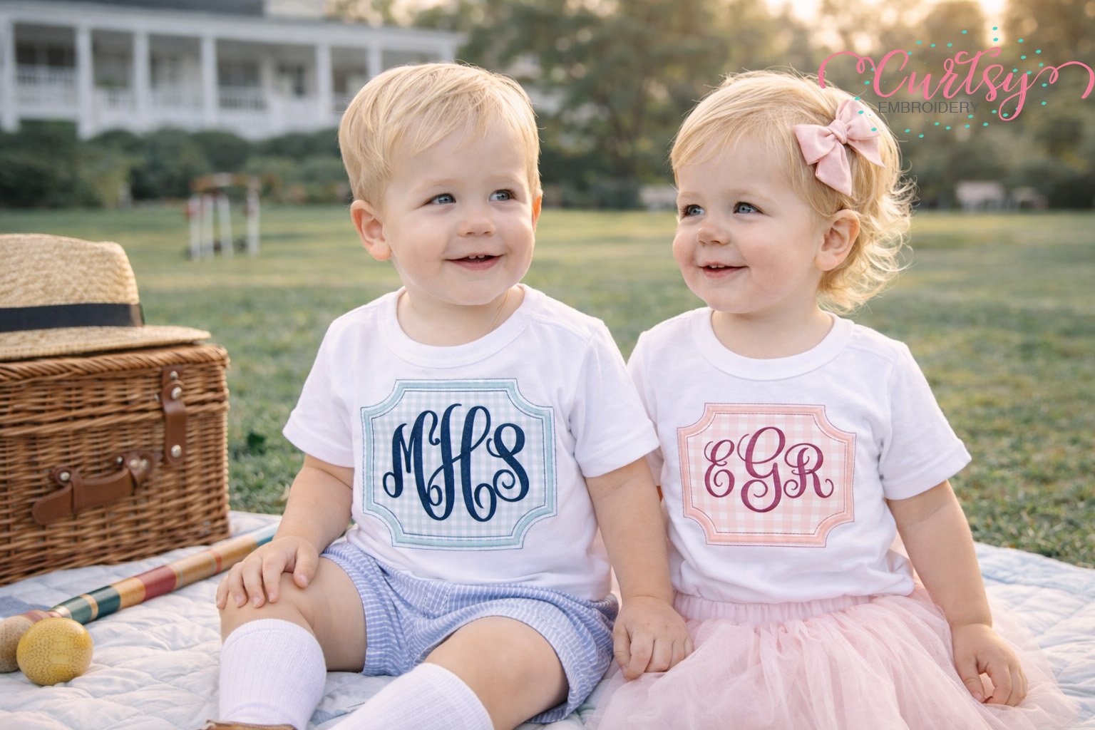 Monogram Frame Applique Design _ Logo 4 Monogram Frame Applique Design _ Logo 4